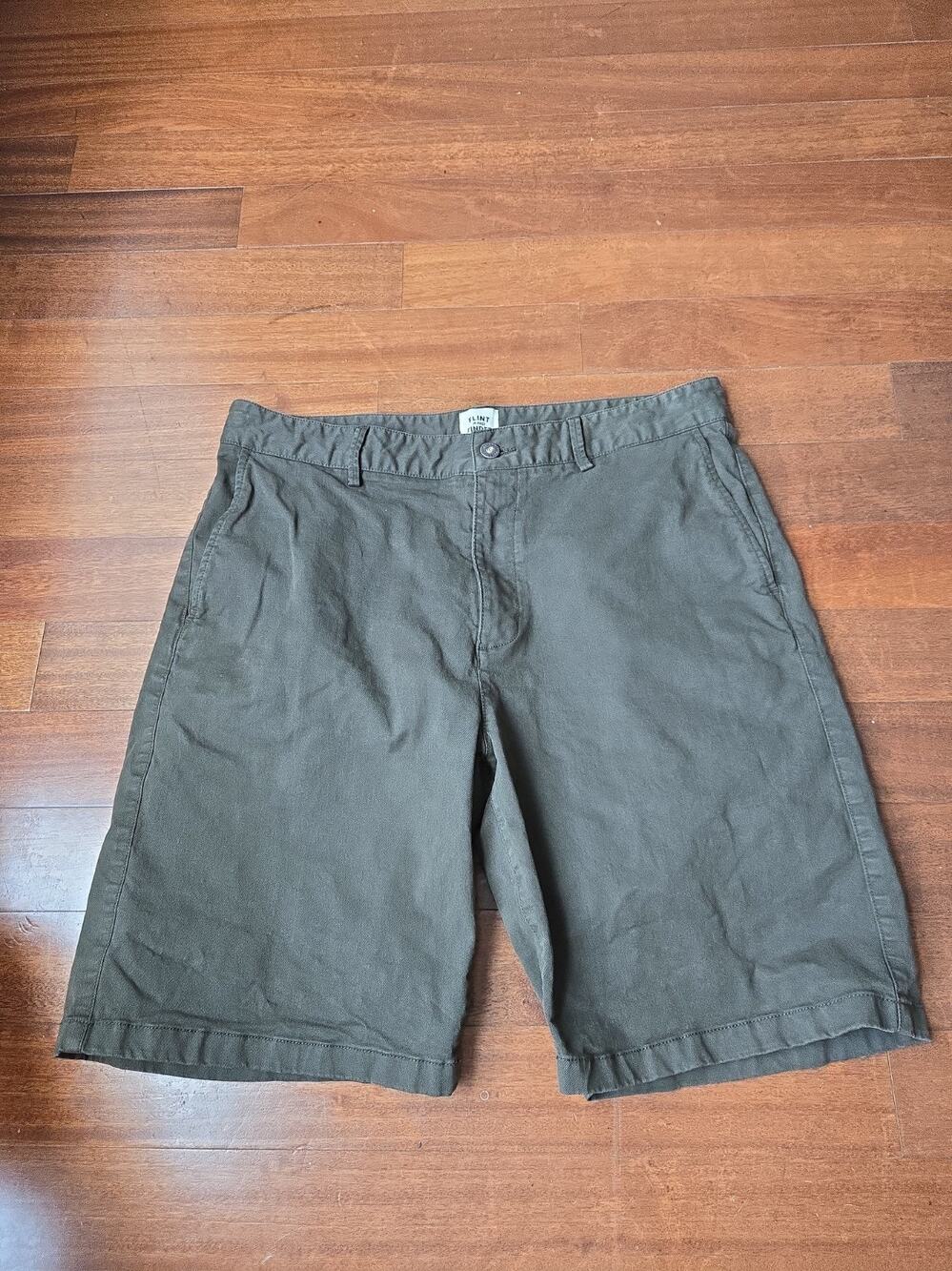 Flint and Tinder shorts Sz 34